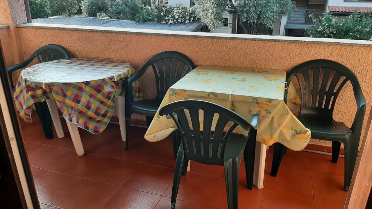 אולביה Pressi Aeroporto Costa Smeralda מראה חיצוני תמונה